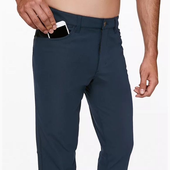 Lululemon Men's Pants - Picture 2 of 4